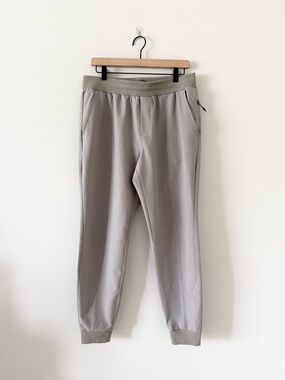 FLX Athletic Jogger Pants in Gray Size M